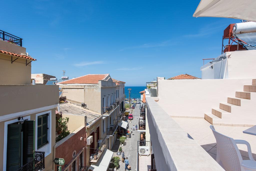 Studios Kiara Chrissi Akti Chania Exterior foto